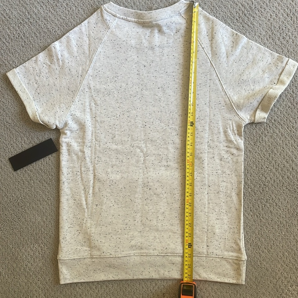 Mono B Beige Spackle Short Sleeve Crewneck - NWT size S (oversized) Kangaroo pkt
